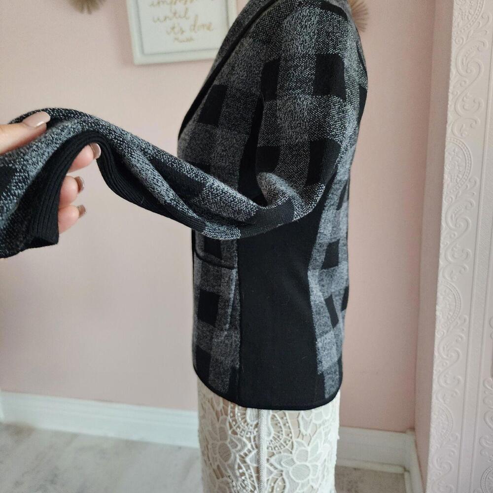 LKNW Margaret O'leary black white gray cardigan sweater Small - Picture 7 of 9